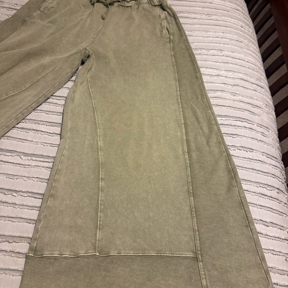 Three Bird Nest Sage Green Wide Leg Pant - Picture 7 of 8